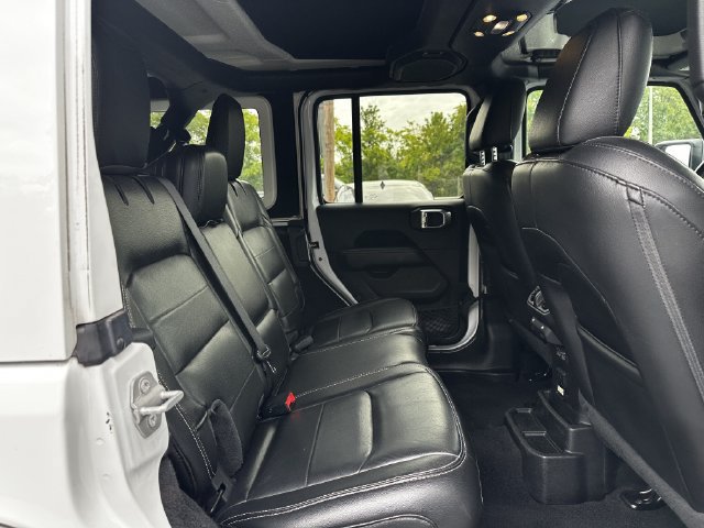 Used 2020 Jeep Wrangler Unlimited Sahara w/ Dual Top Group AWD/4WD image 35