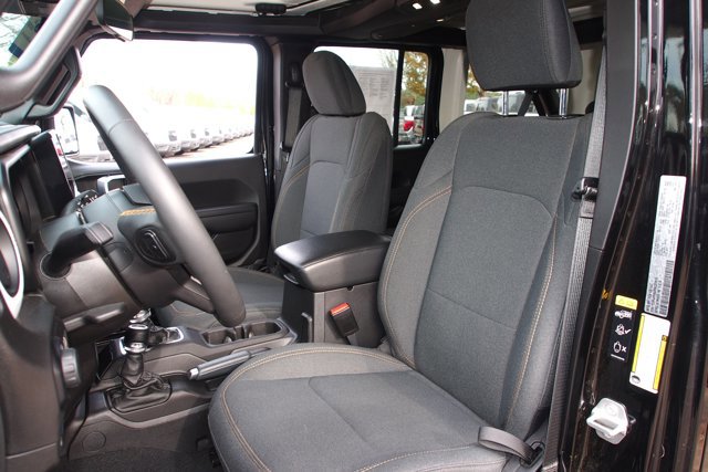 Used 2024 Jeep Wrangler Sport w/ Convenience Group image 16
