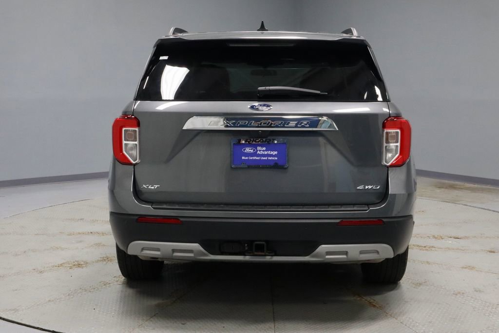 Certified 2023 Ford Explorer XLT w/ Equipment Group 202A AWD/4WD image 11
