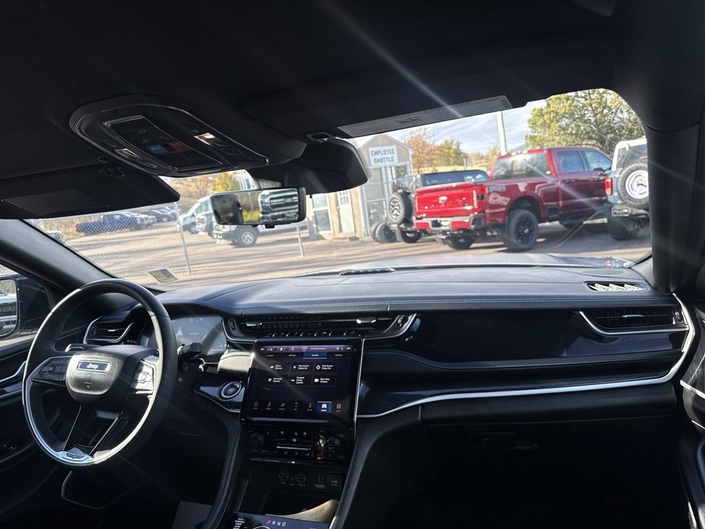 Used 2022 Jeep Grand Cherokee Trailhawk w/ Advanced Protech Group II image 27