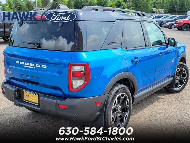 Certified 2025 Ford Bronco Sport Outer Banks w/ Outer Banks Tech Package+ AWD/4WD image 7