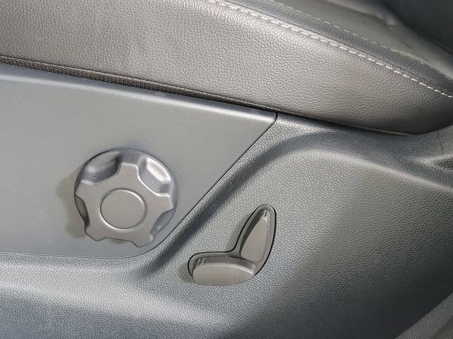 Certified 2020 Ford EcoSport SES w/ SES Black Appearance Package image 14