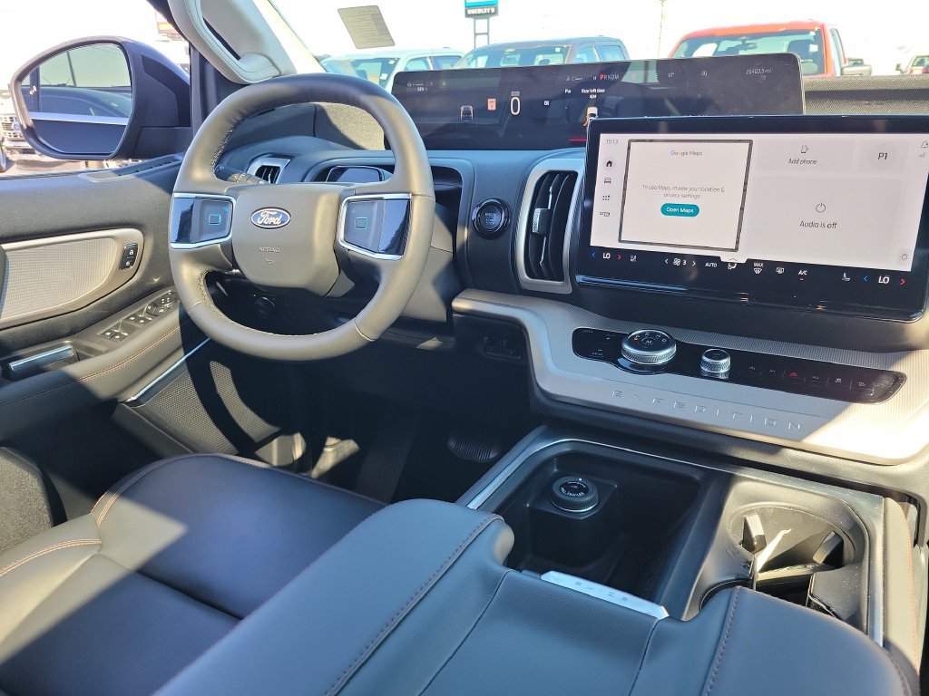 Certified 2025 Ford Expedition Active AWD/4WD image 14