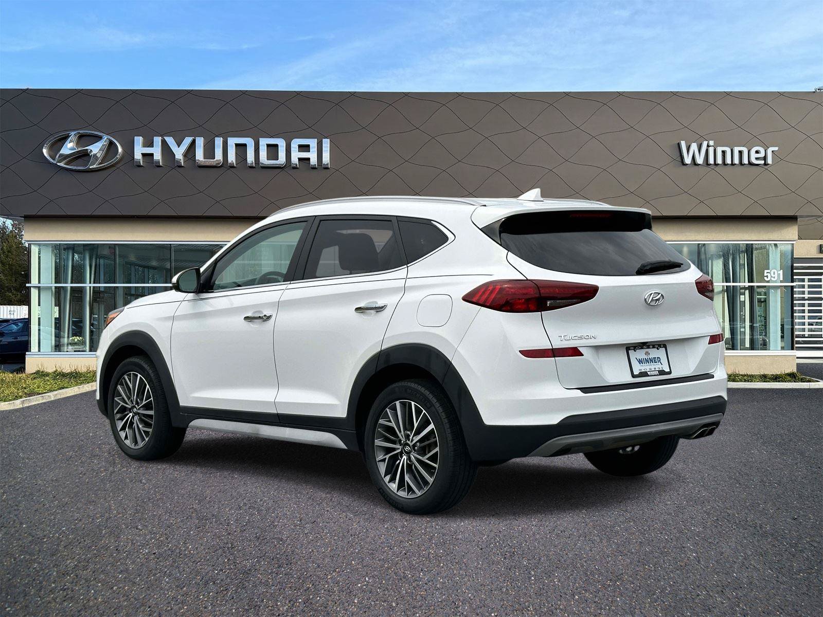 Used 2020 Hyundai Tucson Limited w/ Cargo Package FWD image 2