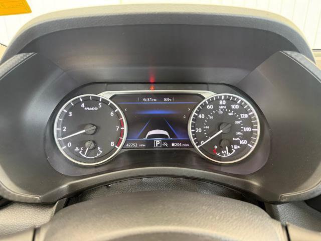 Used 2025 Nissan Sentra SV FWD image 10