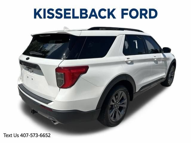 Certified 2021 Ford Explorer XLT w/ Equipment Group 202A RWD image 5