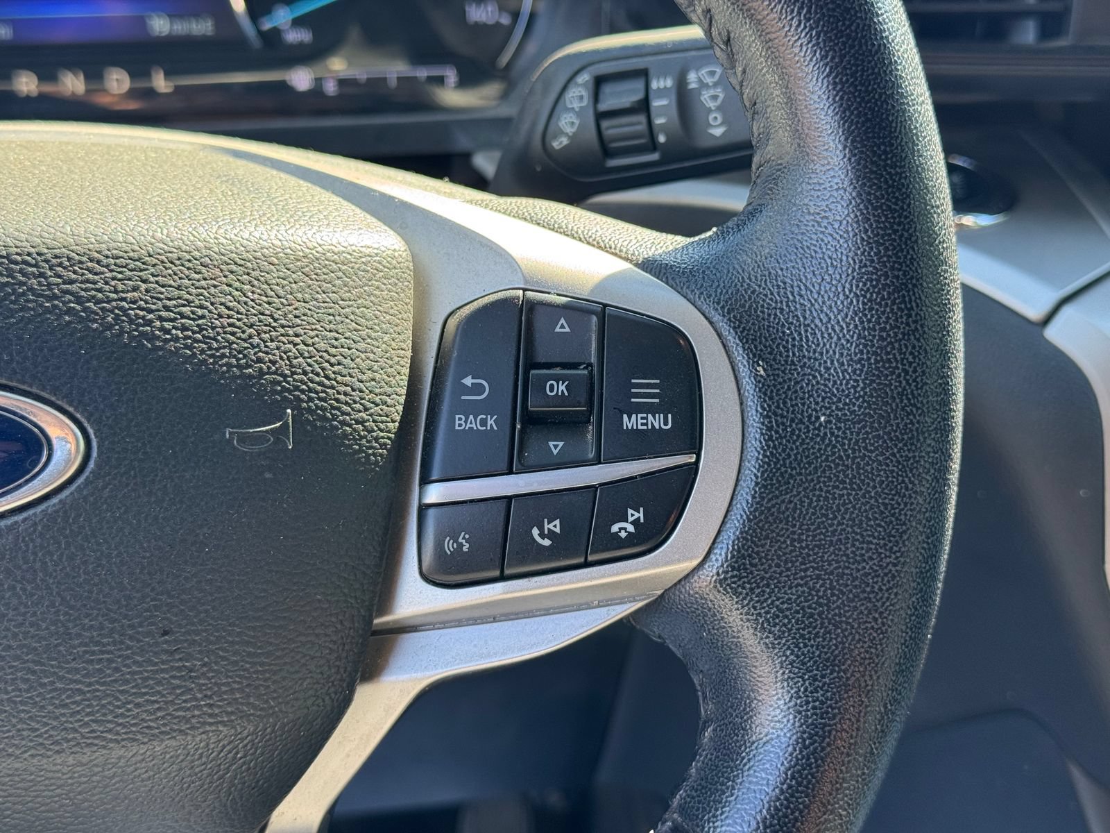 Certified 2022 Ford Explorer XLT RWD image 30