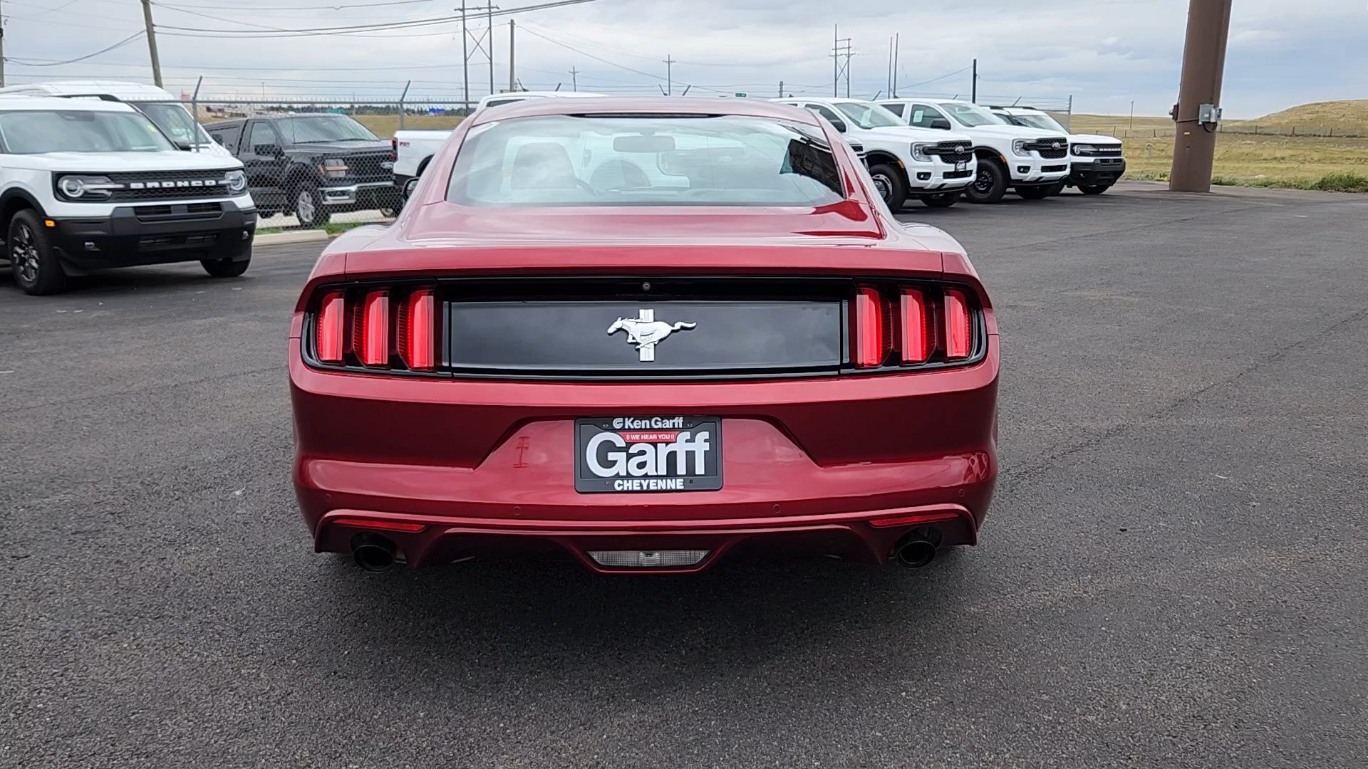 Certified 2017 Ford Mustang Coupe RWD image 19