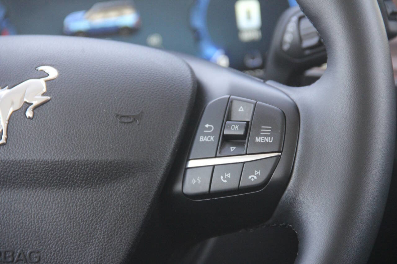 Certified 2025 Ford Bronco Sport Outer Banks w/ Outer Banks Tech Package+ image 16