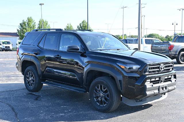 Used 2025 Toyota 4Runner SR5 AWD/4WD image 7