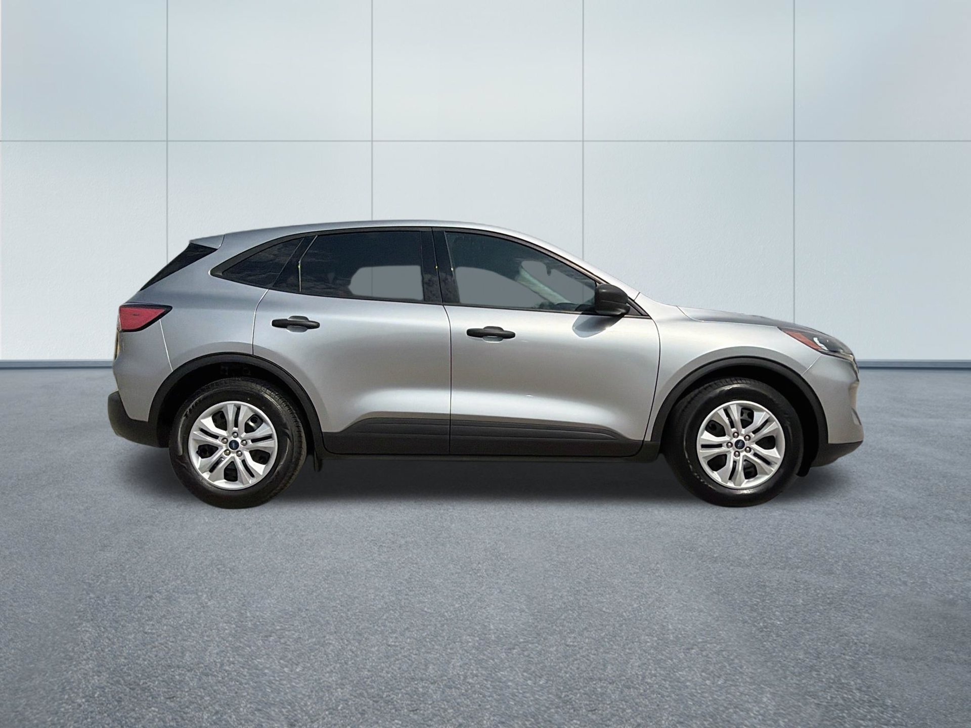 Certified 2022 Ford Escape S FWD image 4