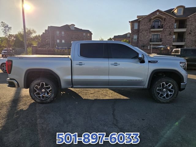 Used 2022 GMC Sierra 1500 SLT w/ SLT Premium Package AWD/4WD image 3