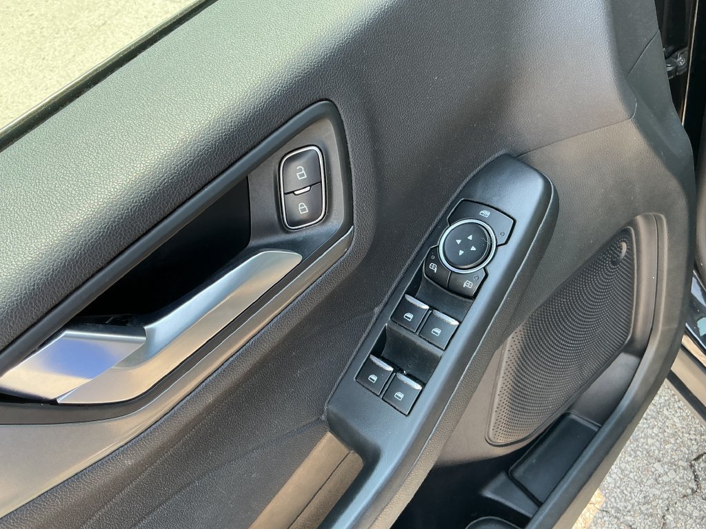 Certified 2023 Ford Escape SE FWD image 33