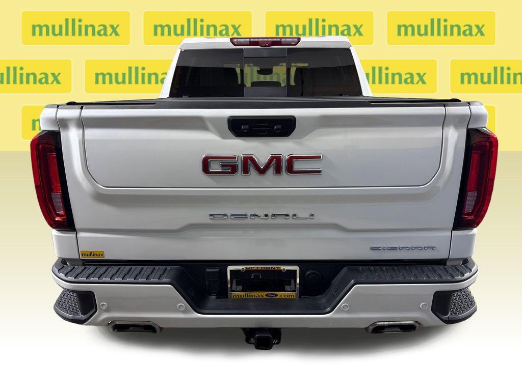 Used 2023 GMC Sierra 1500 Denali w/ Denali Reserve Package AWD/4WD image 8