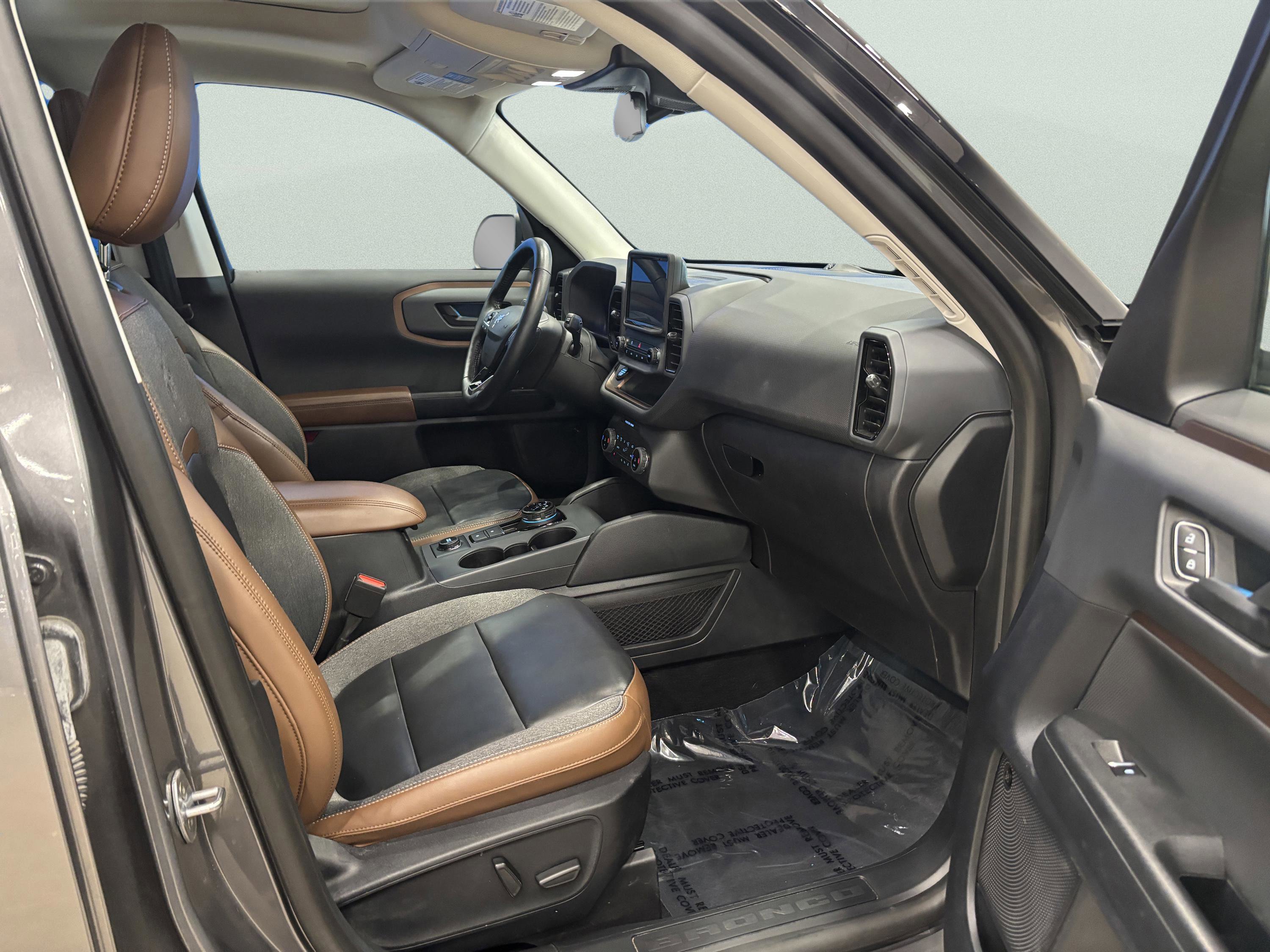 Certified 2023 Ford Bronco Sport Outer Banks w/ Tech Package image 16