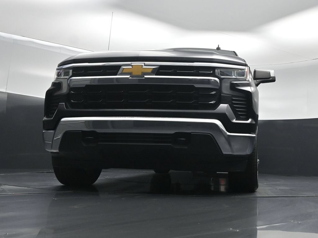 Used 2023 Chevrolet Silverado 1500 LT AWD/4WD image 41