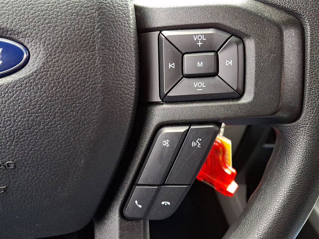 Certified 2022 Ford F350 XLT w/ Black Appearance Package image 20