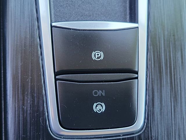 Certified 2023 Ford Escape Active AWD/4WD image 16