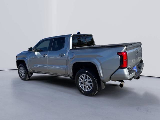 Used 2024 Toyota Tacoma SR5 AWD/4WD image 3