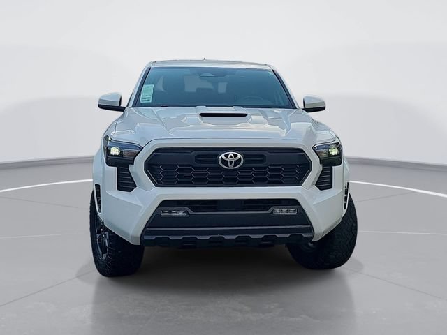 Used 2024 Toyota Tacoma TRD Sport AWD/4WD image 8
