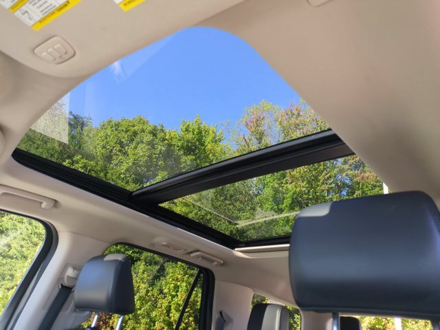 Certified 2024 Ford Expedition XLT RWD image 28