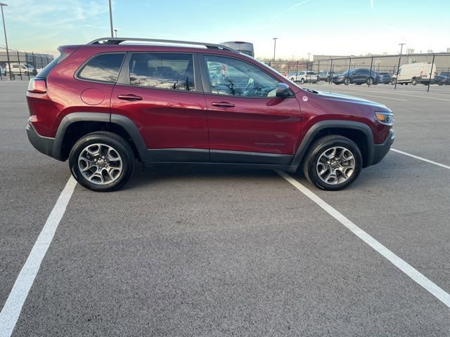 Used 2020 Jeep Cherokee Trailhawk w/ Cold Weather Group image 5