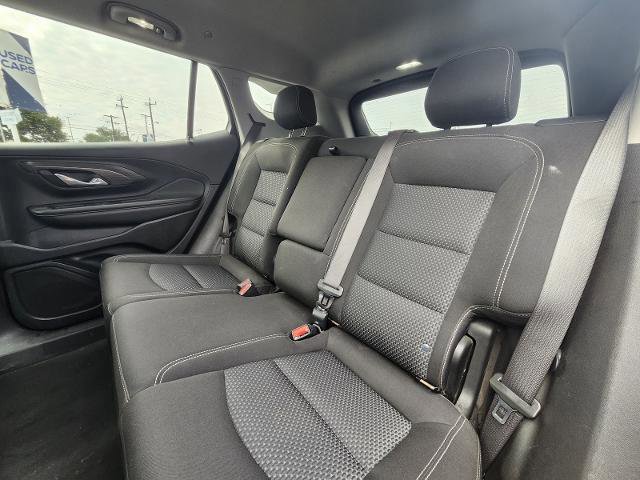 Used 2022 GMC Terrain SLE w/ Driver Convenience Package image 8