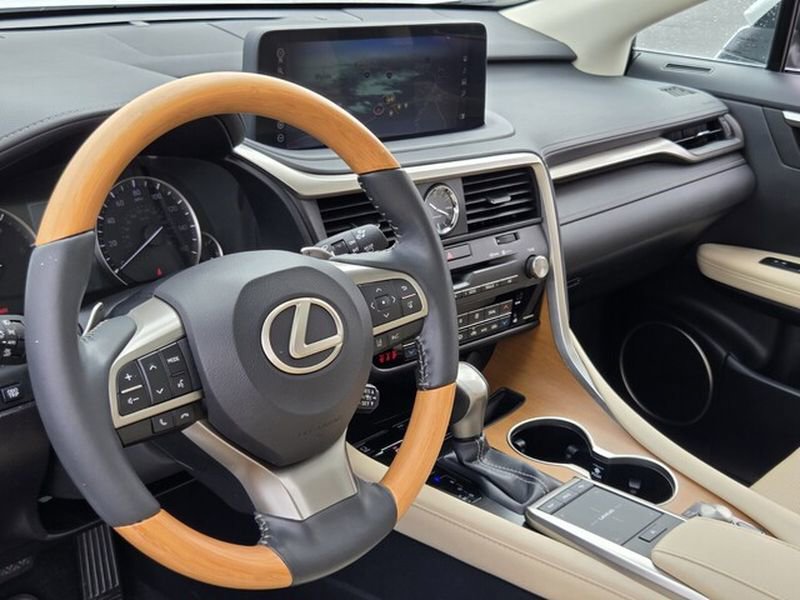 Used 2022 Lexus RX 350 FWD w/ Premium Package image 9