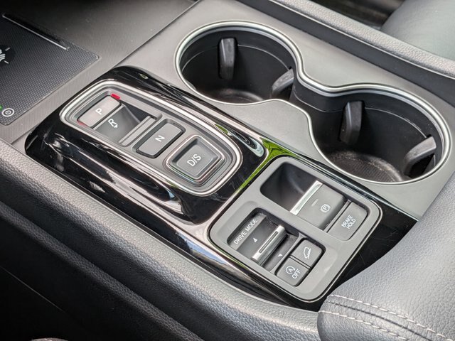 Used 2025 Honda Pilot Touring image 27