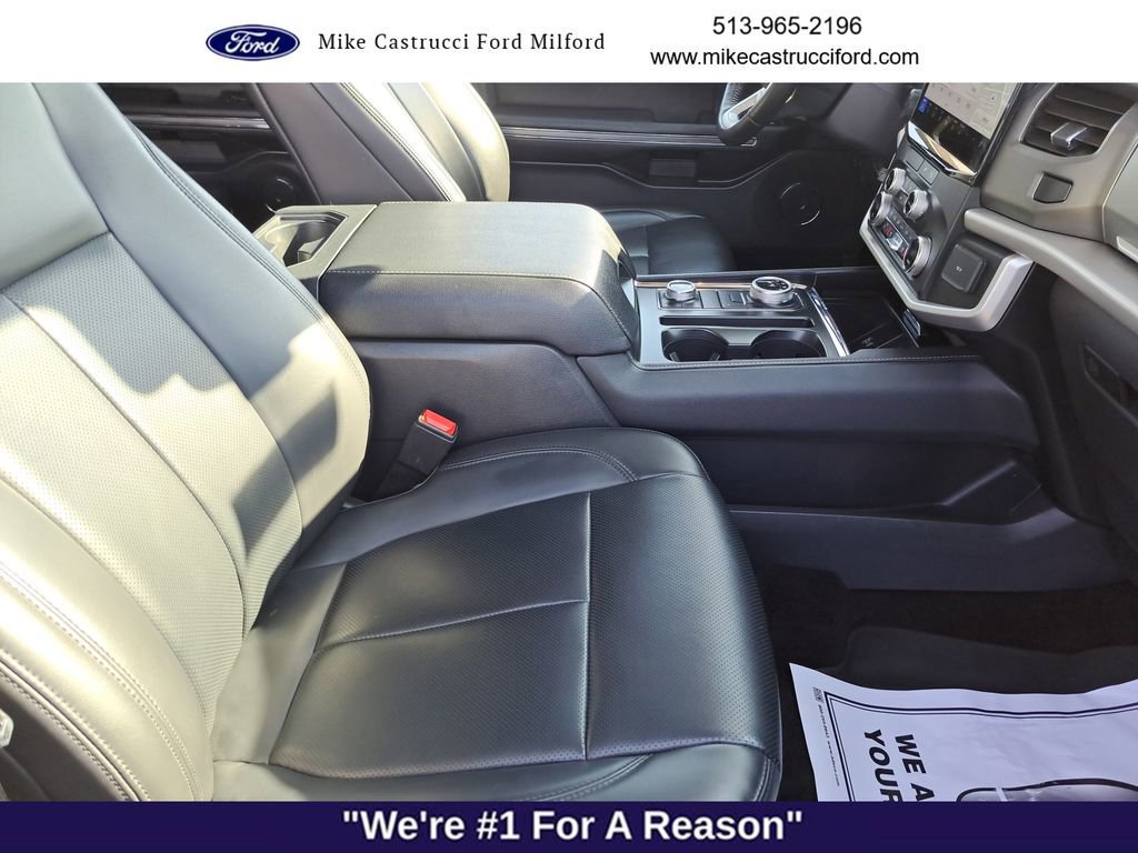 Certified 2023 Ford Expedition XLT image 27