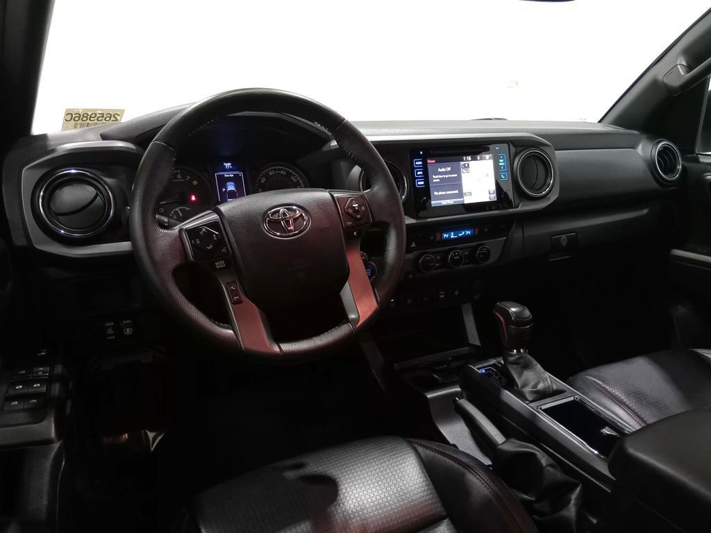 Used 2017 Toyota Tacoma TRD Pro AWD/4WD image 13