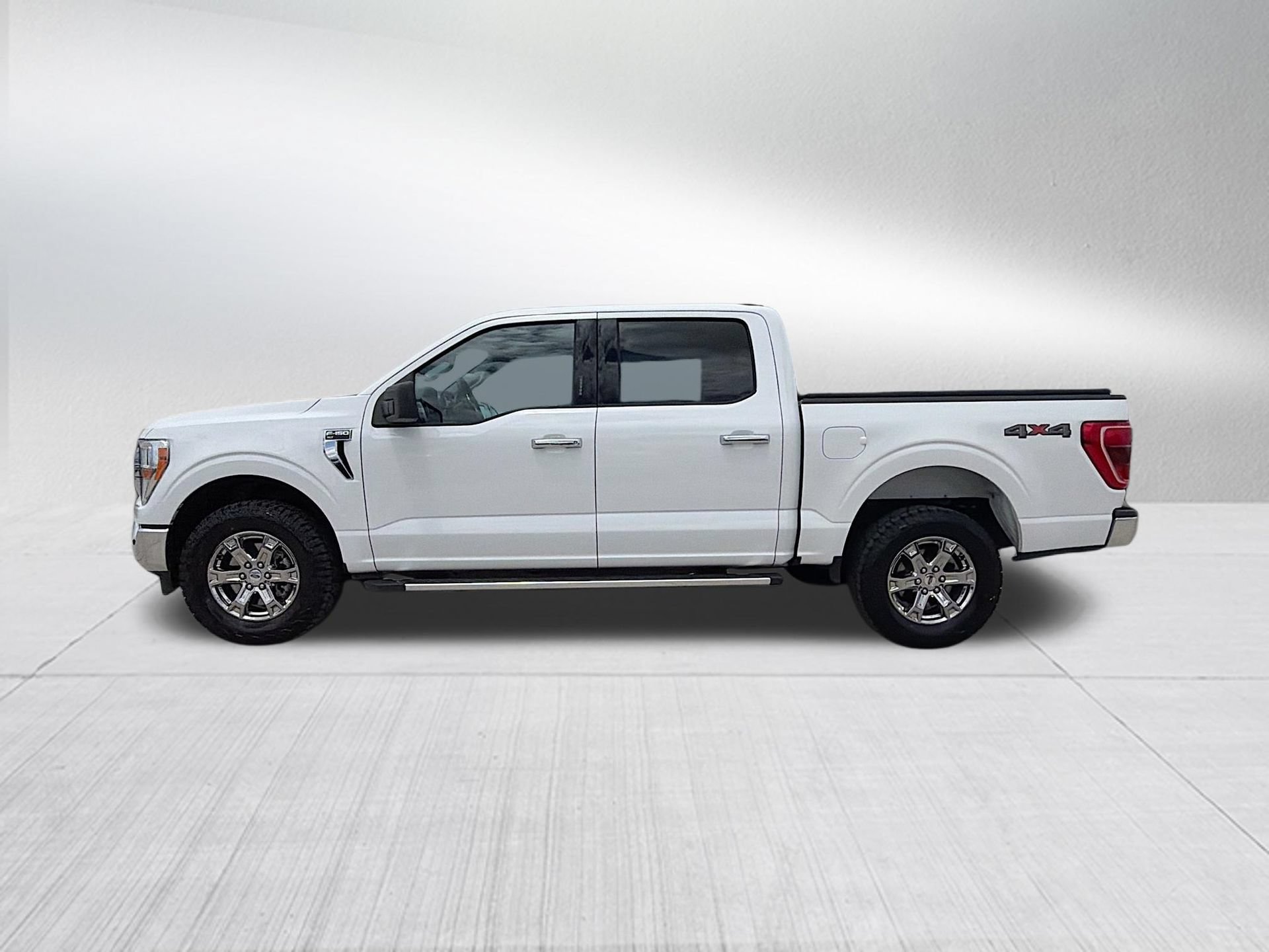 Certified 2023 Ford F150 XLT w/ Equipment Group 301A Mid AWD/4WD image 11