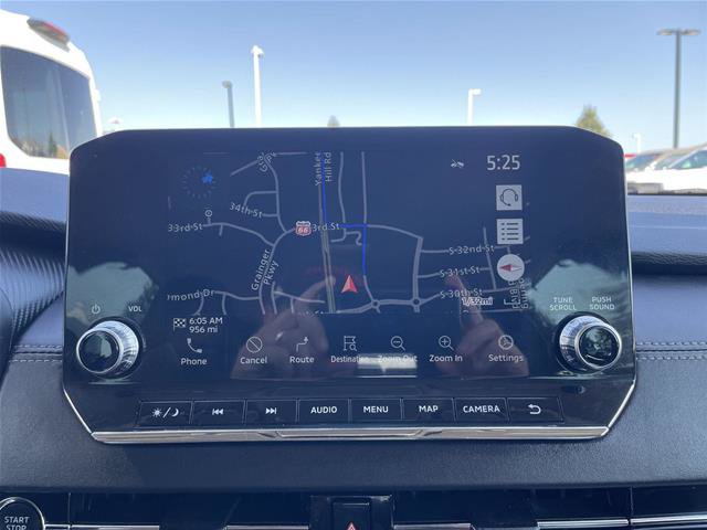 Used 2023 Mitsubishi Outlander SEL FWD image 28