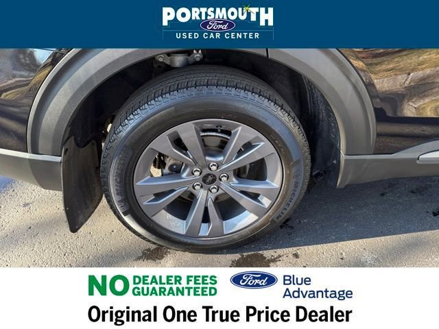 Certified 2022 Ford Explorer XLT w/ Equipment Group 202A image 32