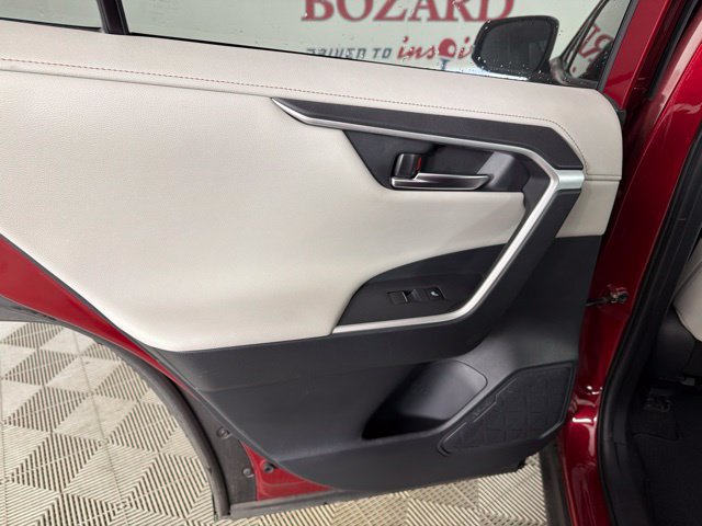 Used 2019 Toyota RAV4 Limited w/ Limited Grade Weather Package AWD/4WD image 26