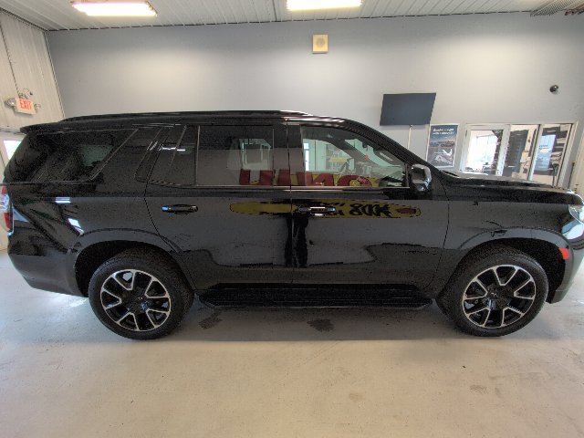 Used 2022 Chevrolet Tahoe RST w/ Luxury Package AWD/4WD image 6