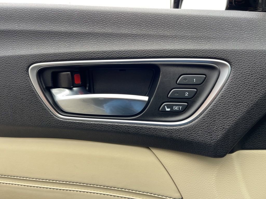 Used 2018 Acura TLX V6 w/ Technology Package image 20