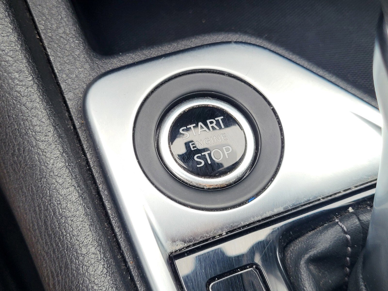 Used 2024 Nissan Sentra SV w/ All-Weather Package FWD image 24