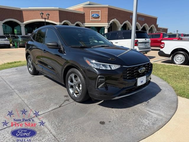 Certified 2023 Ford Escape ST-Line w/ Tech Pack #1 FWD image 1