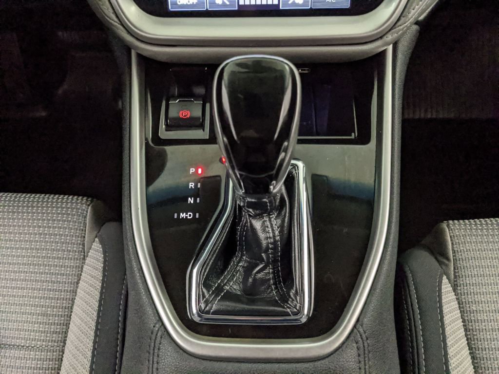 Used 2020 Subaru Outback Premium image 9