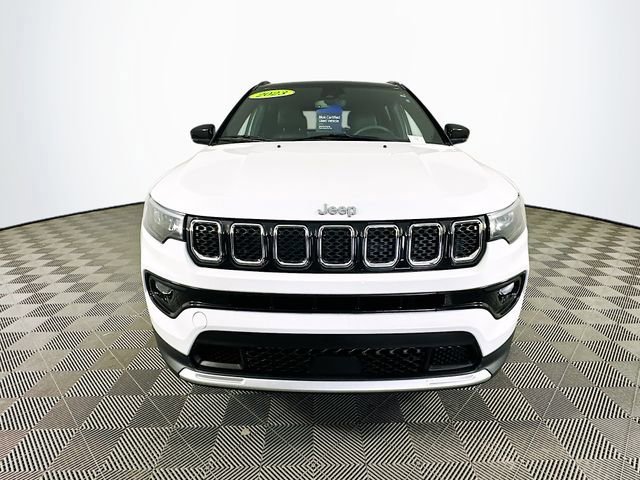 Used 2023 Jeep Compass Limited image 9