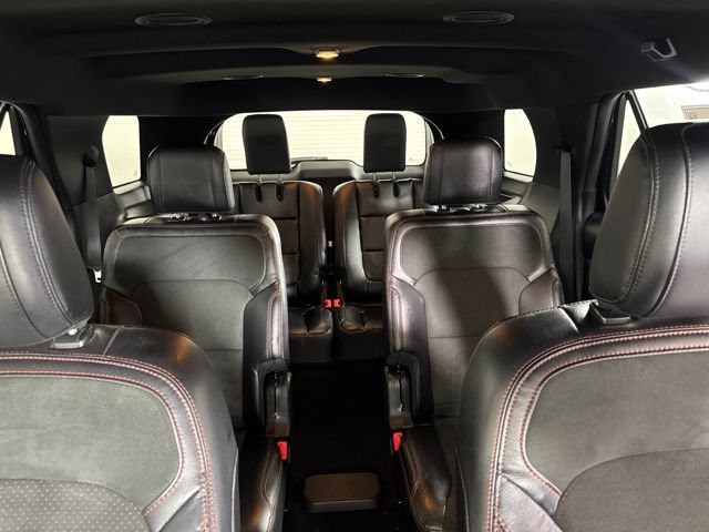 Certified 2019 Ford Explorer XLT w/ Equipment Group 202A AWD/4WD image 12
