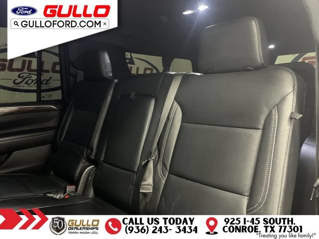 Used 2022 GMC Yukon XL SLE w/ Gmc Pro Safety Plus Package AWD/4WD image 14