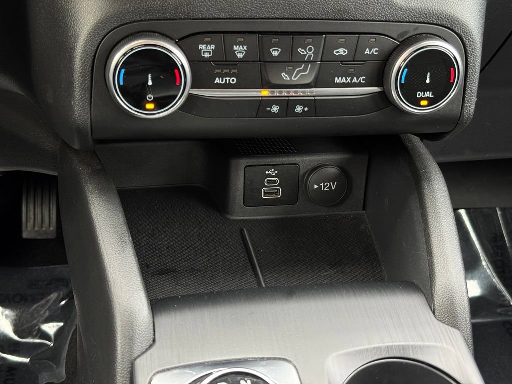 Certified 2025 Ford Escape Active AWD/4WD image 20