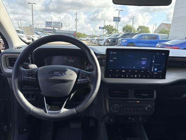 Certified 2025 Ford Maverick Lariat w/ 4K Tow Package AWD/4WD image 6