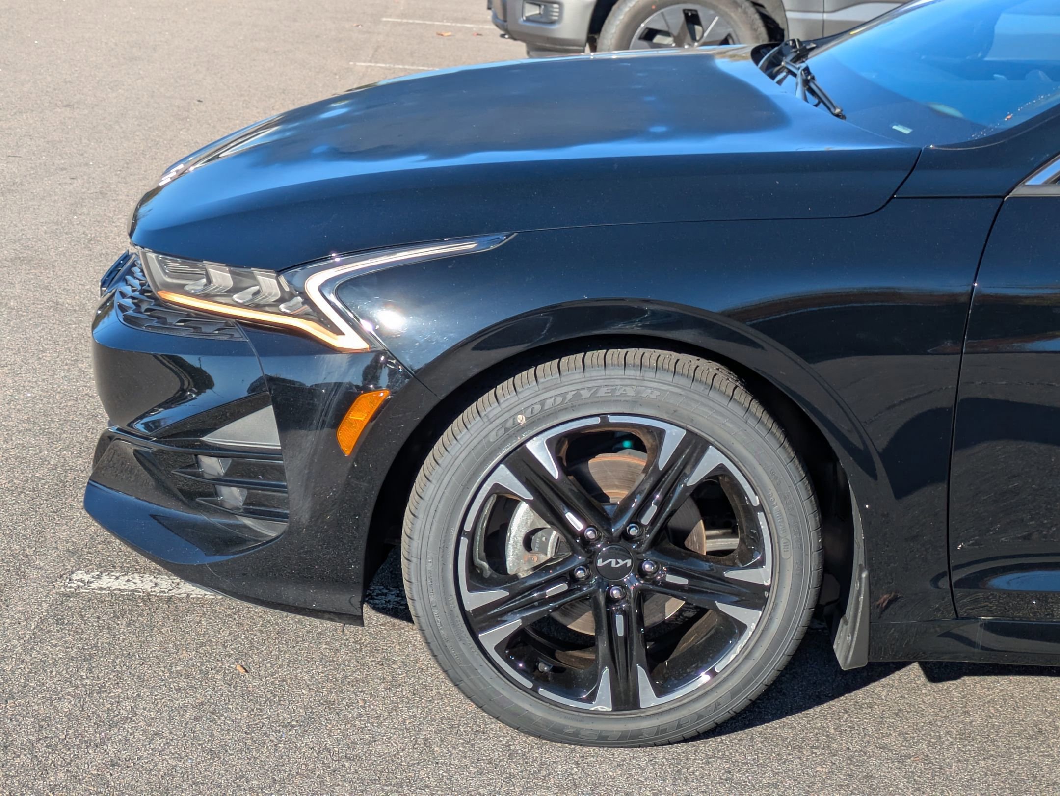 Used 2023 Kia K5 GT-Line image 11