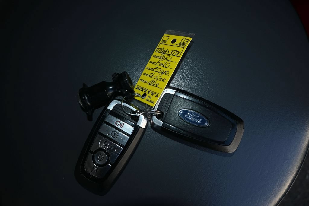 Certified 2023 Ford Escape ST-Line Select AWD/4WD image 34