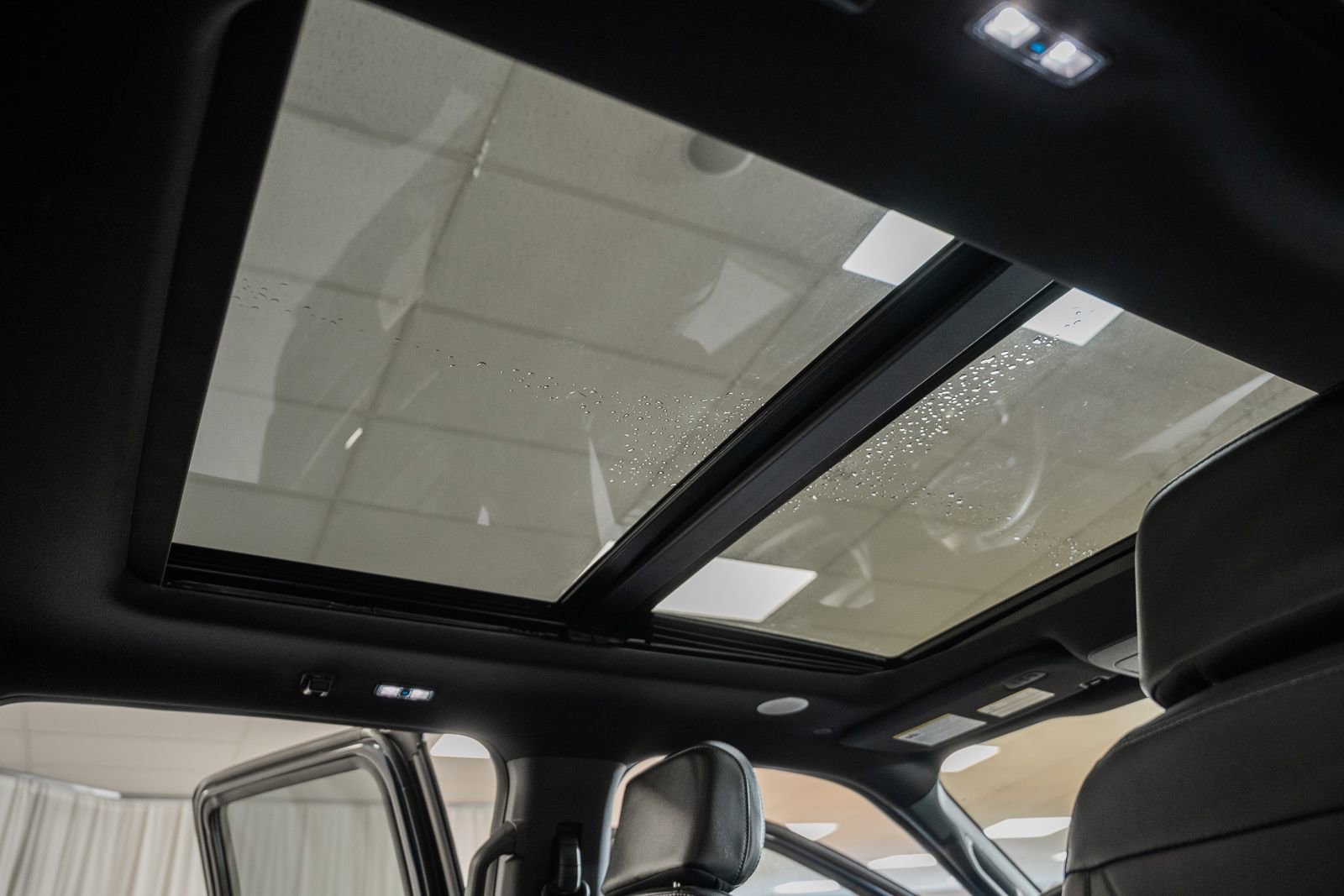 Certified 2024 Ford F150 Lariat w/ Equipment Group 502A High image 40