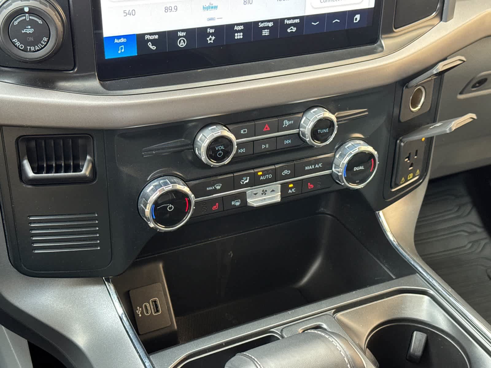 Certified 2025 Ford F150 Lightning XLT AWD/4WD image 19