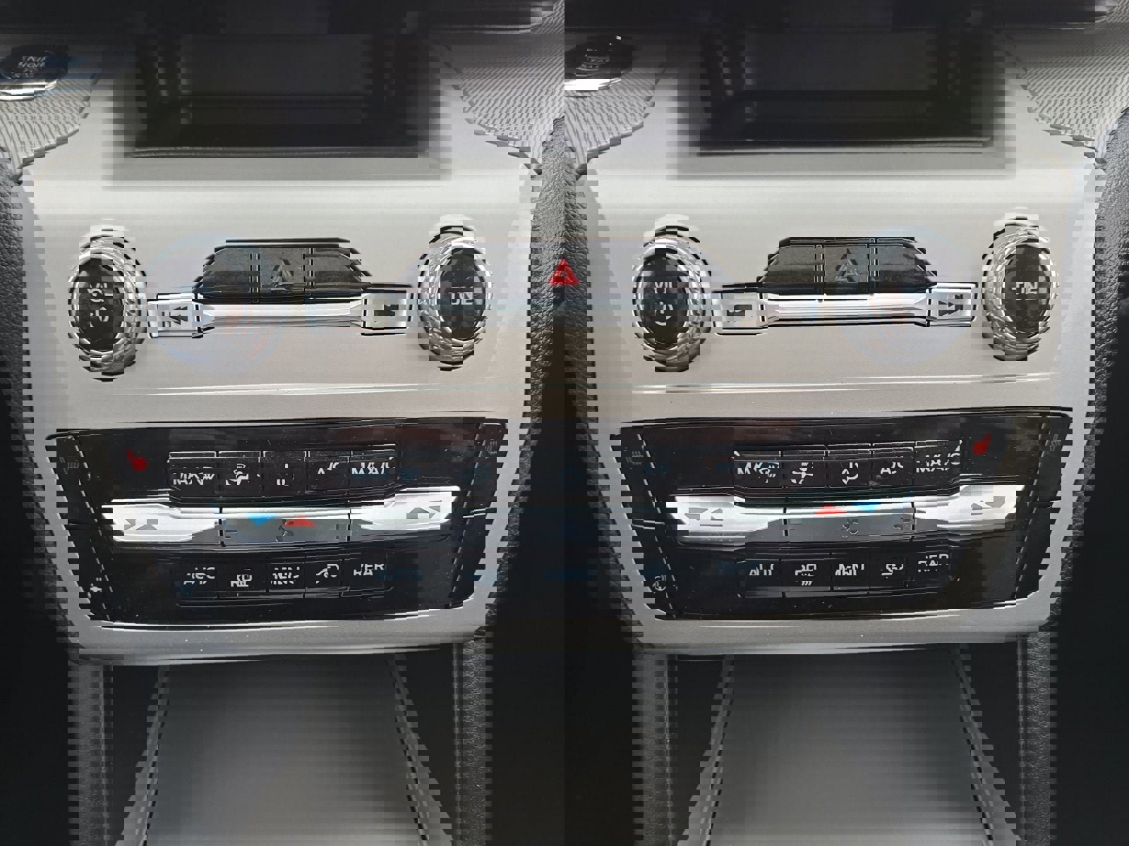 Certified 2023 Ford Explorer XLT w/ Equipment Group 202A image 21